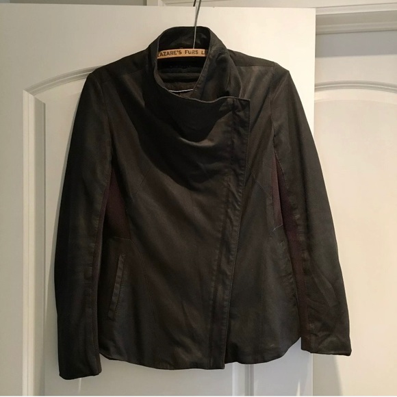❤️Elie Tahari Lambskin Leather Grey Drape Jacket - Picture 2 of 7